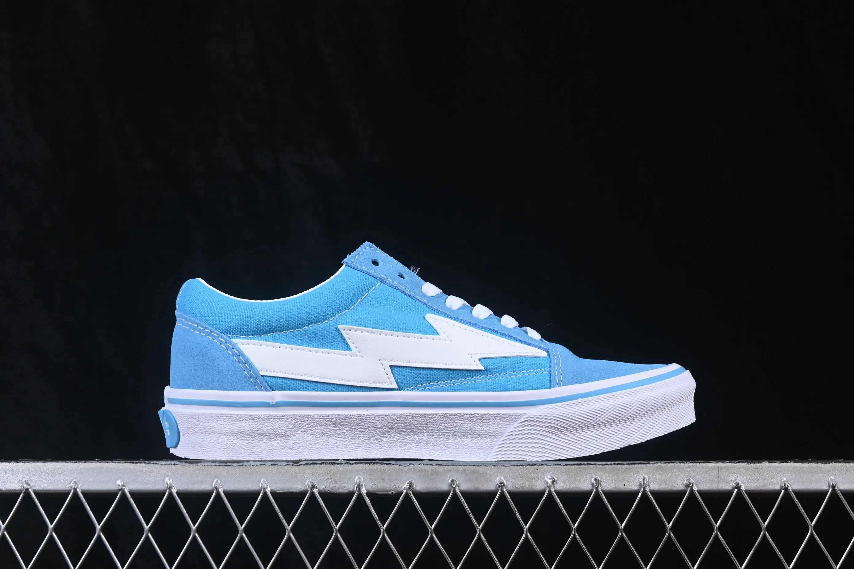 All categories Vans Vans series Vans Low Vans low-top Revenge x Storm Old Skool lightning joint low-top casual sneakers lake blue